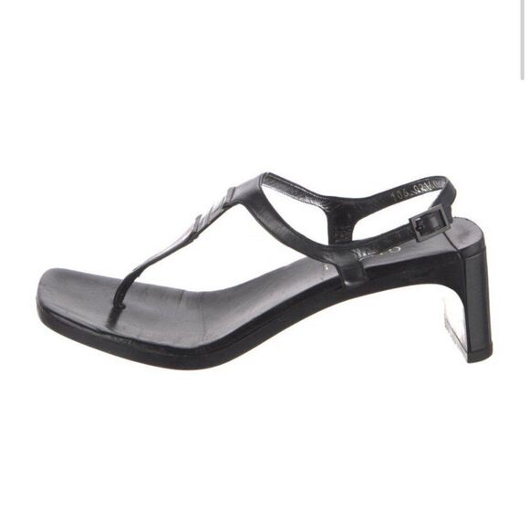 Gucci Authentic Solid Black Leather Thong Slingback Medium Heel Sandals 6.5 - Picture 1 of 8